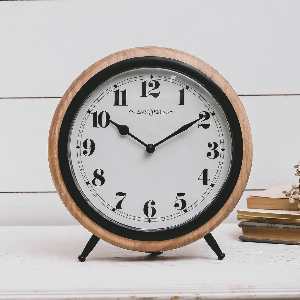 Wooden Round Table Clock